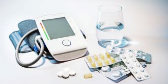 A first-of-its-kind online tool developed by The George Institute allows doctors to calculate the extent that different medications are likely to lower a patient's blood pressure. Using data from about 500 clinical trials in over 100,000 people, the calculator allows much more individually tailored treatment to be prescribed to reach target blood pressures. The research was published today in The Lancet and is important because every 1mmHg reduction in blood pressure lowers the risk of heart attack or stroke by 2%.