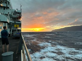 Scientific operations aboard R/V Thomas G. Thompson
