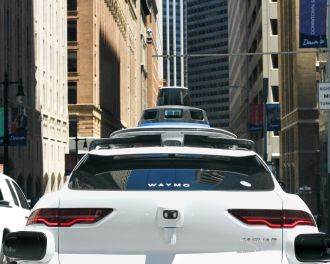 Switching to self-driving cars could help cut traffic accidents and injuries, avoiding as many as 1 million injuries in the US over the next decade according to international research. The study found that even in the least optimistic scenario, in which self-driving vehicles accounted for just 1% of the total distance travelled in the US, and these vehicles cut the risk of injury by 50% compared to normal drivers, more than 67,000 injuries could be avoided. In the most optimistic scenario, in which self-driving vehicles accounted for 10% of the distance travelled by 2035, and these vehicles reduced the risk of injury by 80%, the authors estimate more than 1 million injuries could be avoided.