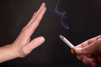 For people who are trying to quit smoking, mobile chat messaging with a counsellor and a supportive chatbot app can help prevent relapse by as much as 30%, according to international research. The study looked at almost 600 people who were receiving smoking cessation treatment, with 294 people given chat-based support with a live counsellor and access to a supportive chatbot via a messaging app. The control group of 296 people received 8 text messages on generic smoking cessation advice. After 6 months, people who received the counsellor and chatbot support were significantly more likely to be abstinent for longer, and had a lower relapse rate, the researchers say.