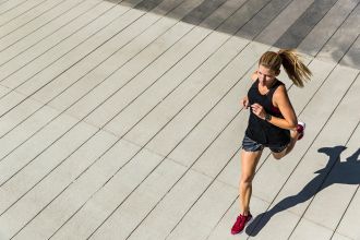 Aussie and US researchers suggest that exercising might be as good as, or better than medication or therapies for dealing with symptoms of anxiety and depression. The team reviewed past research looking into the effect that aerobic exercise - such as running, swimming, dancing - has on relieving the negative feelings felt with depression and anxiety, and say that supervised group exercise may have the best outcomes for people with depression, and shorter lower intensity exercise could be best for people with anxiety. The team say that their results showed the effects of aerobic exercise were on par with, or better than solely using medication or therapies.