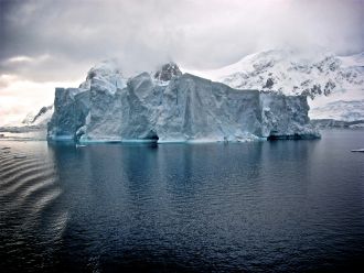 New research shows that maintaining and adopting proposed marine protected areas (MPAs) in the Southern Ocean could almost double the protection of genetic hotspots from 28 per cent to about 54 per cent. These actions would stave off an otherwise high likelihood of ecosystem collapse in the region, according to the study led by researchers from Securing Antarctica’s Environmental Future (SAEF).