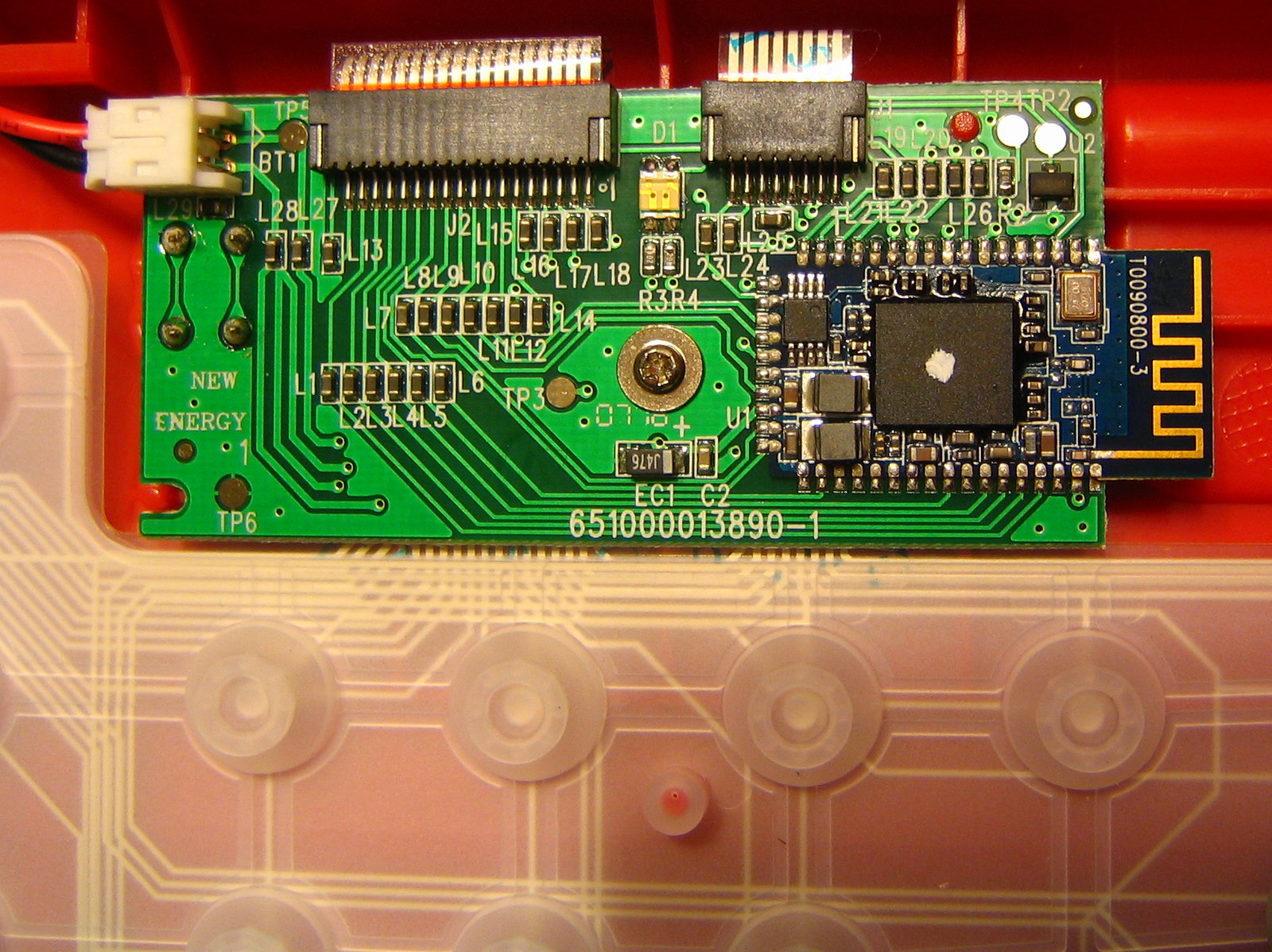 "Top of the keyboard PCB" by endolith is licensed under CC BY-SA 2.0.