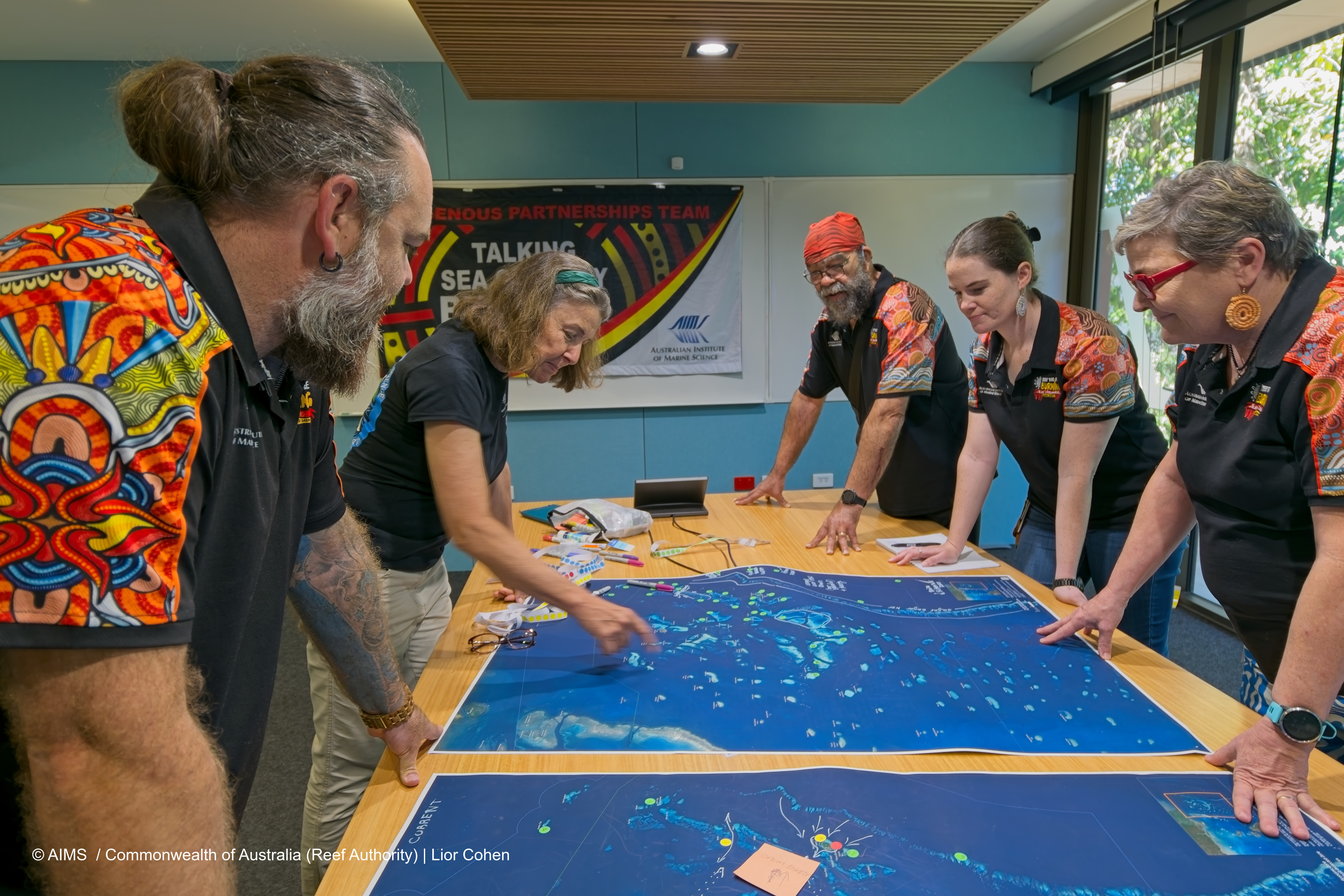 One of the Australian Institute of Marine Science (AIMS) Indigenous Partnership collaborations. Photo courtesy Lior Cohen (AIMS)