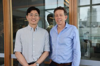 Dr Ryan Chai and Professor Peter Croucher