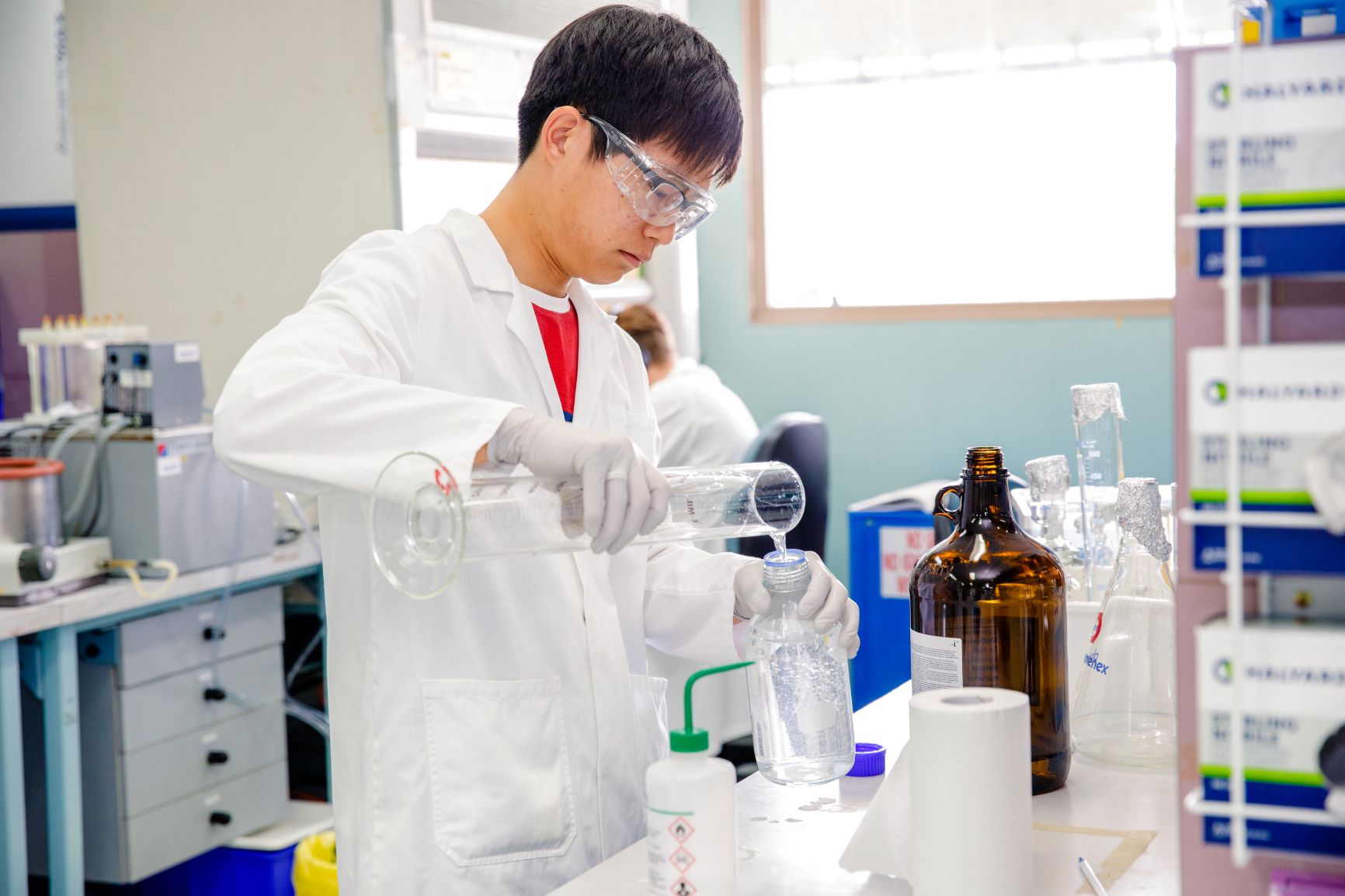 Study author Phil Choi working in the QAEHS lab