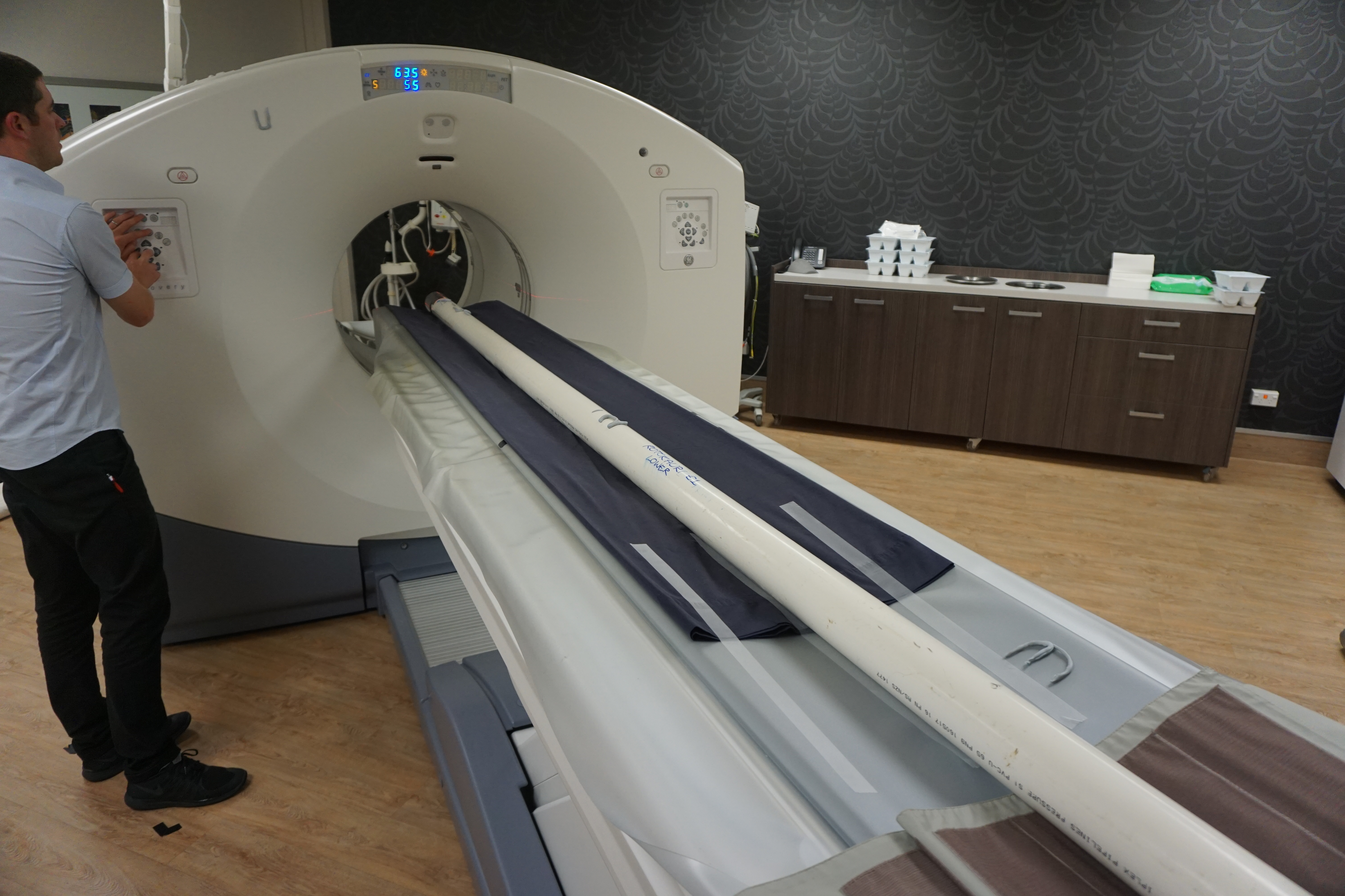 PHOTO: Medical CT scanner