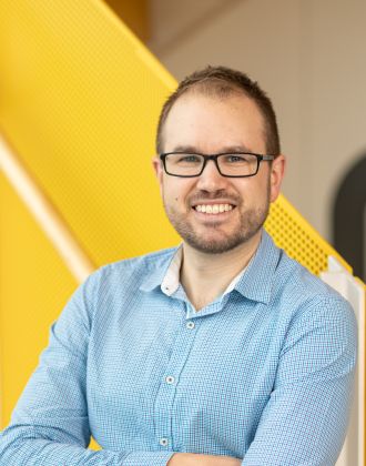 Associate Professor Luke Grzeskowiak
