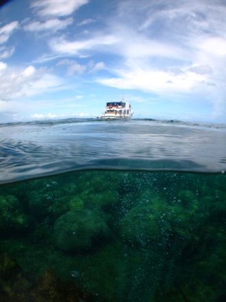 Volcanic seeps in PNG