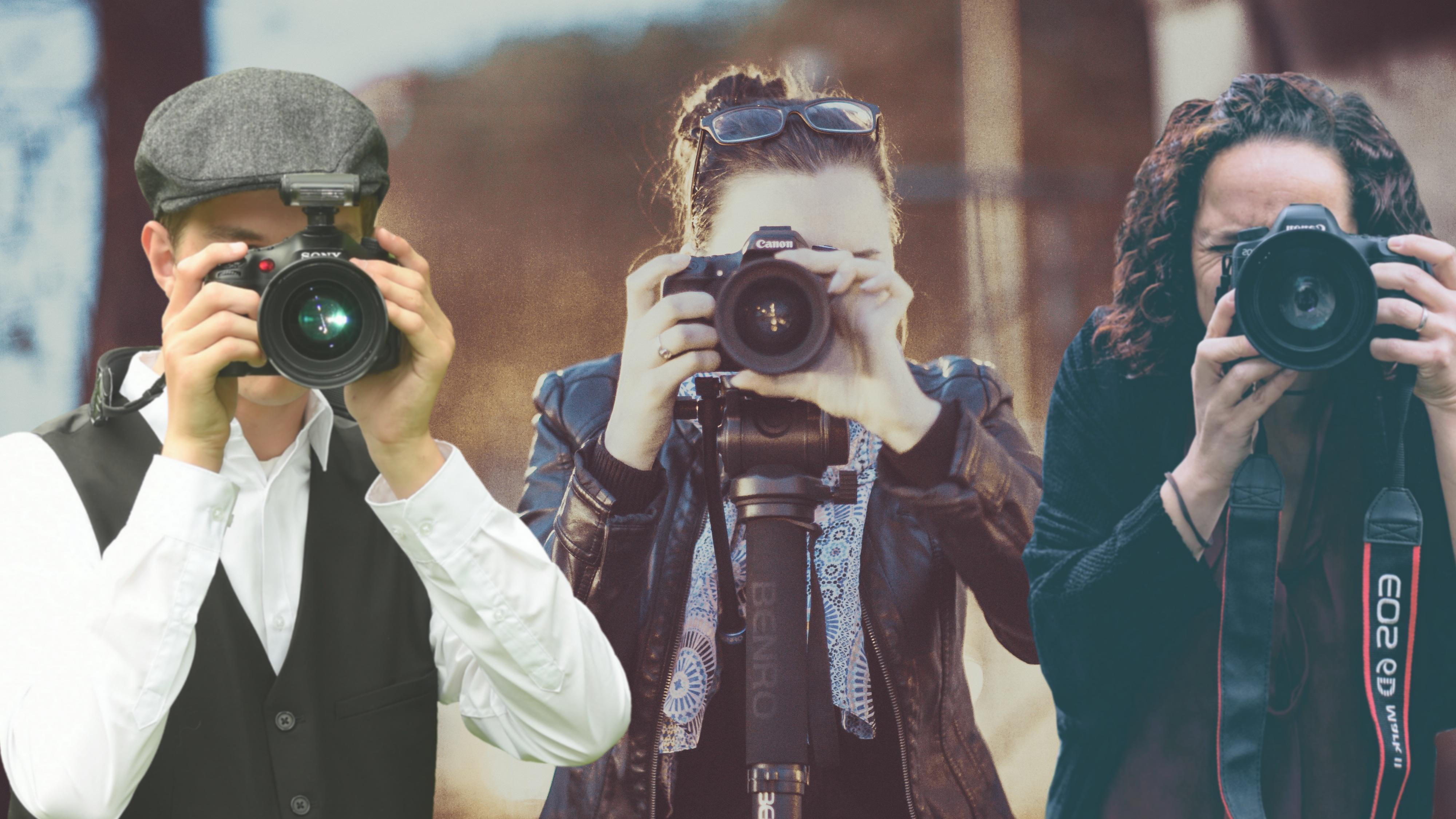 Paparazzi help celebrity worship. Stock image courtesy Pixabay