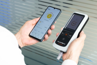 Breath acetone analyser smartphone app