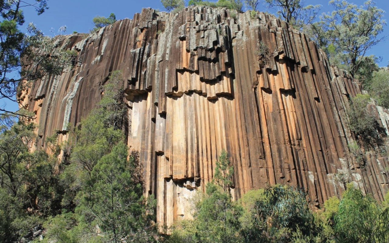 Sawn Rock – Nandewar Volcanic Range, NSW, one of the studied volcanoes from the east Australian volcanic chain. Credit: Dr Tracey Crossingham.