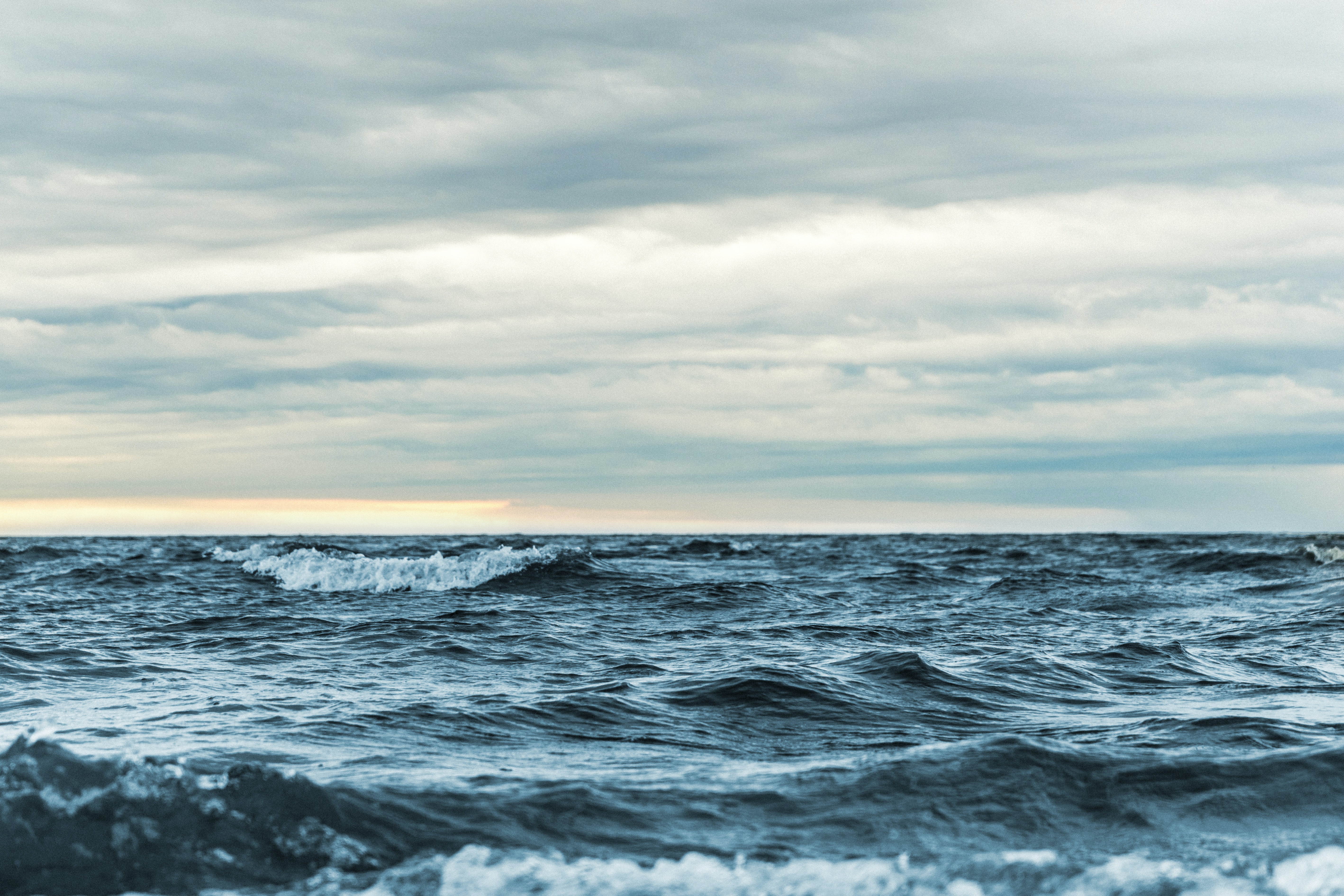 Decades of data show warming and acidification of Atlantic Ocean