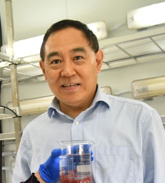 Professor of Aquaculture Jian Qin