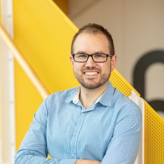 Associate Professor Luke Grzeskowiak