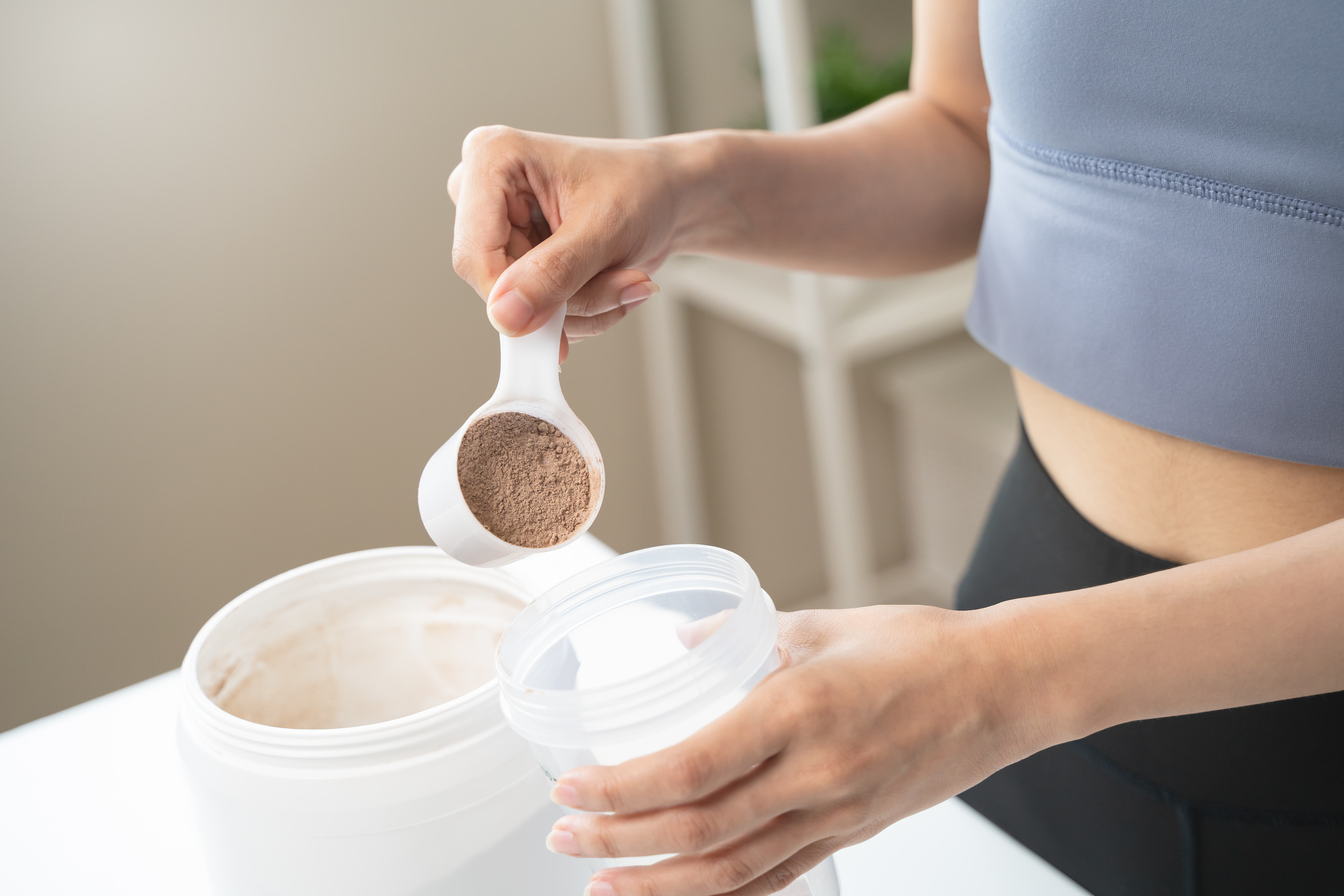 Protein shakes often contain artificial sweeteners. Adobe Stock by by Pormezz