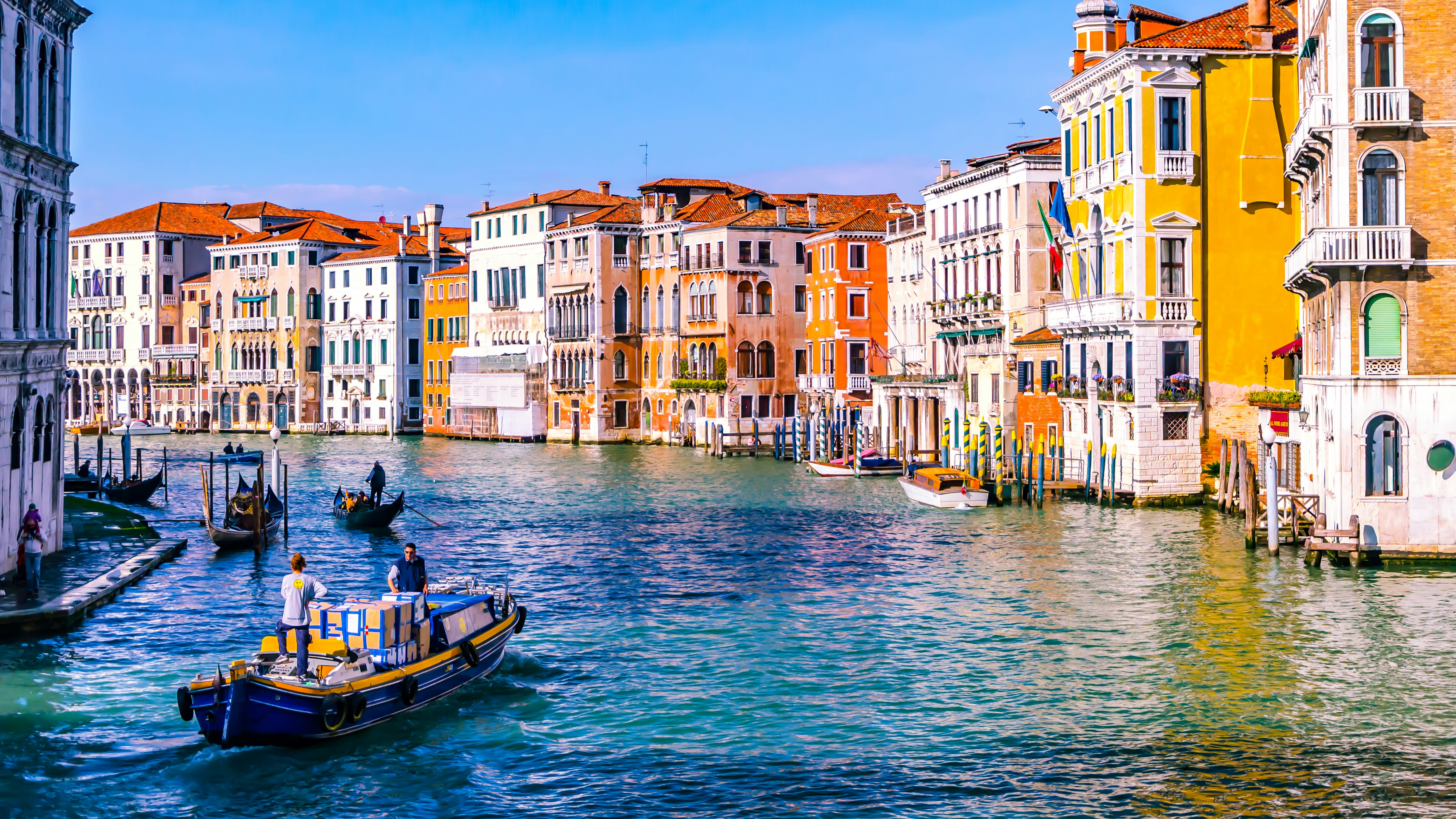 Photo by Kit Suman on Unsplash