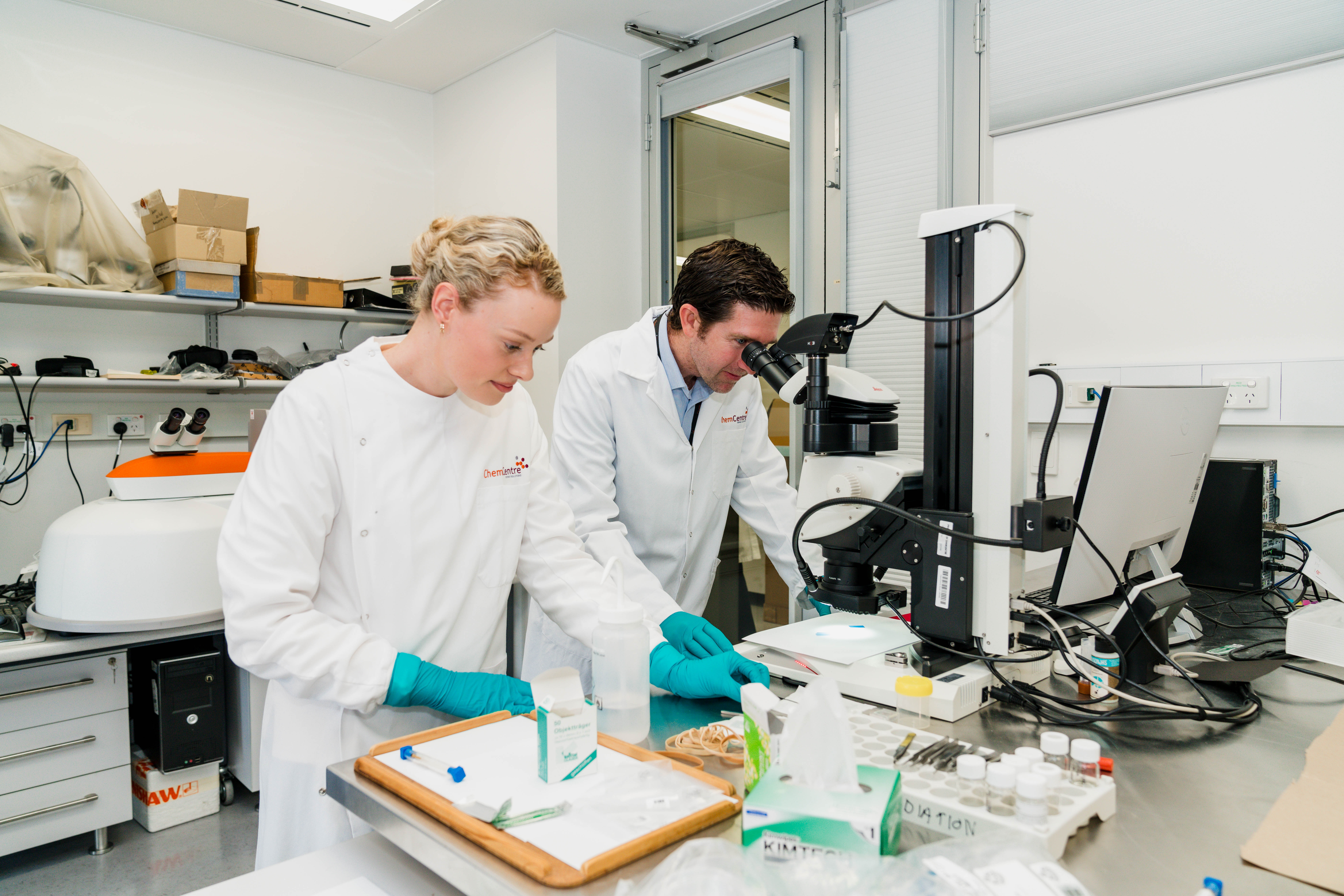 PhD student Rebecca Tidy and Dr Joel Gummer. Credit: ChemCentre