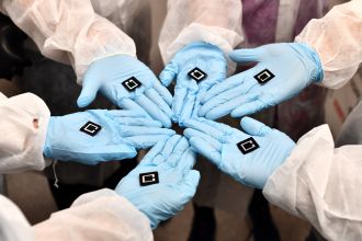 The 1 square-centimetre perovskite cells