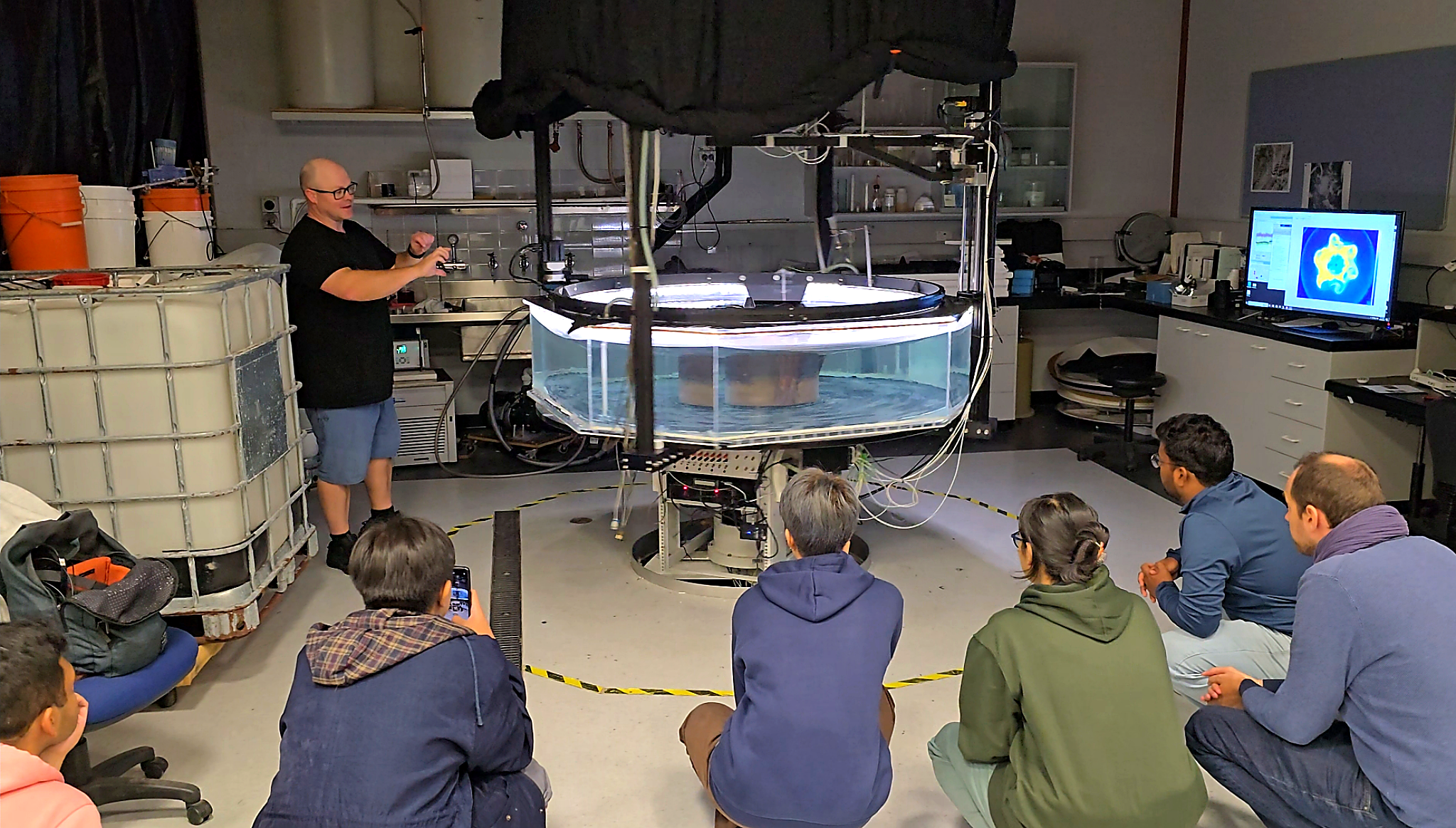 21st Century Weather / The large rotating annulus being used in a demonstration at ANU, Canberra, in 2025.