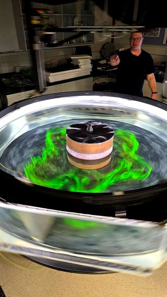 Large rotating annulus