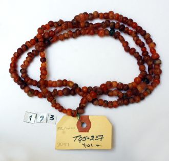 5000-year-old agate beads