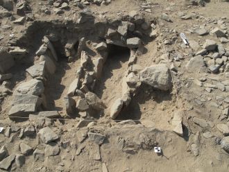 Photo of a cist tomb in the middle Chincha Valley