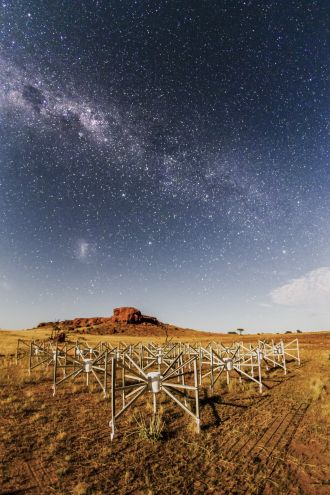 Murchison Widefield Array radio telescope