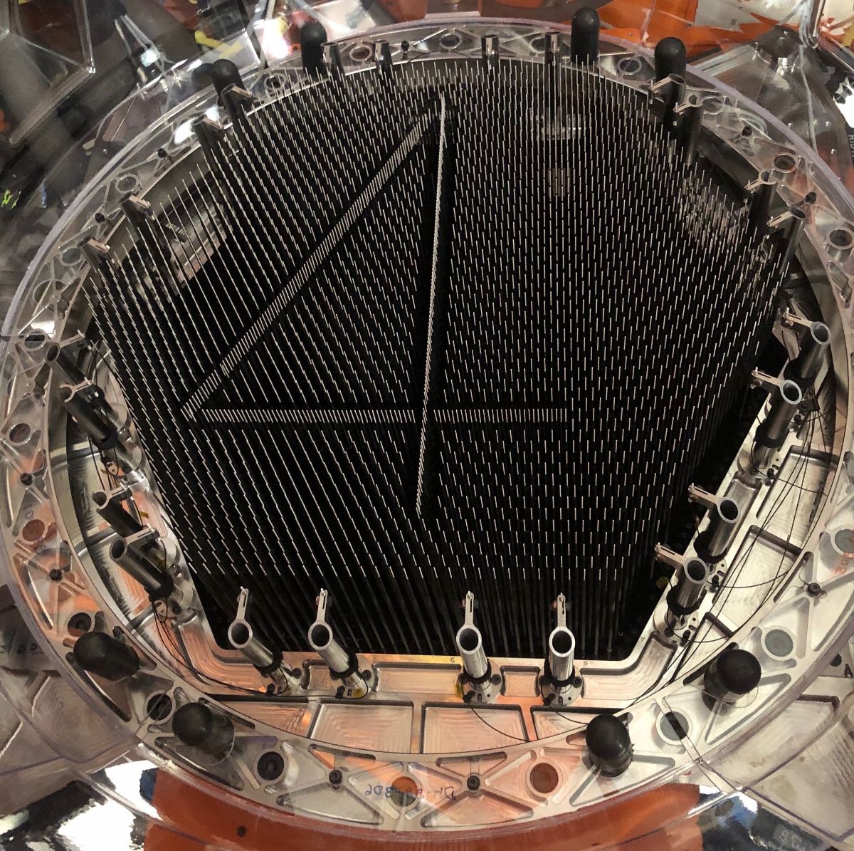 The AESOP fibre positioner for the 4MOST project arranges its 2448 robotically controlled fibre spines, allowing astronomers to measure the light from thousands of galaxies at a time. Credit: F. Watson.