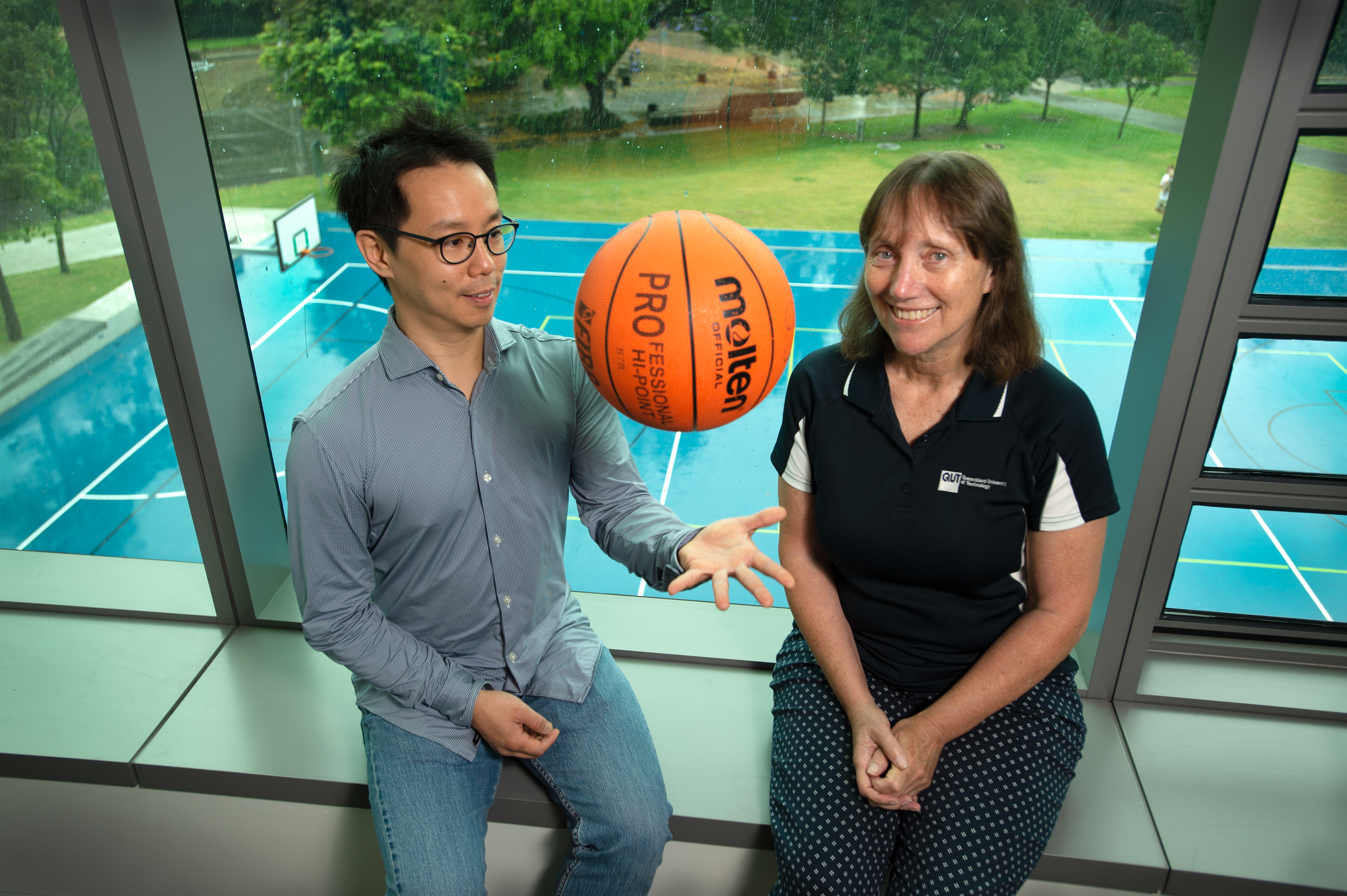 Dr Paul Wu and Distinguished Professor Kerrie Mengersen, are part of a team that published a paper in PLOS One exploring how data science and machine learning could help us understand the game of basketball better.