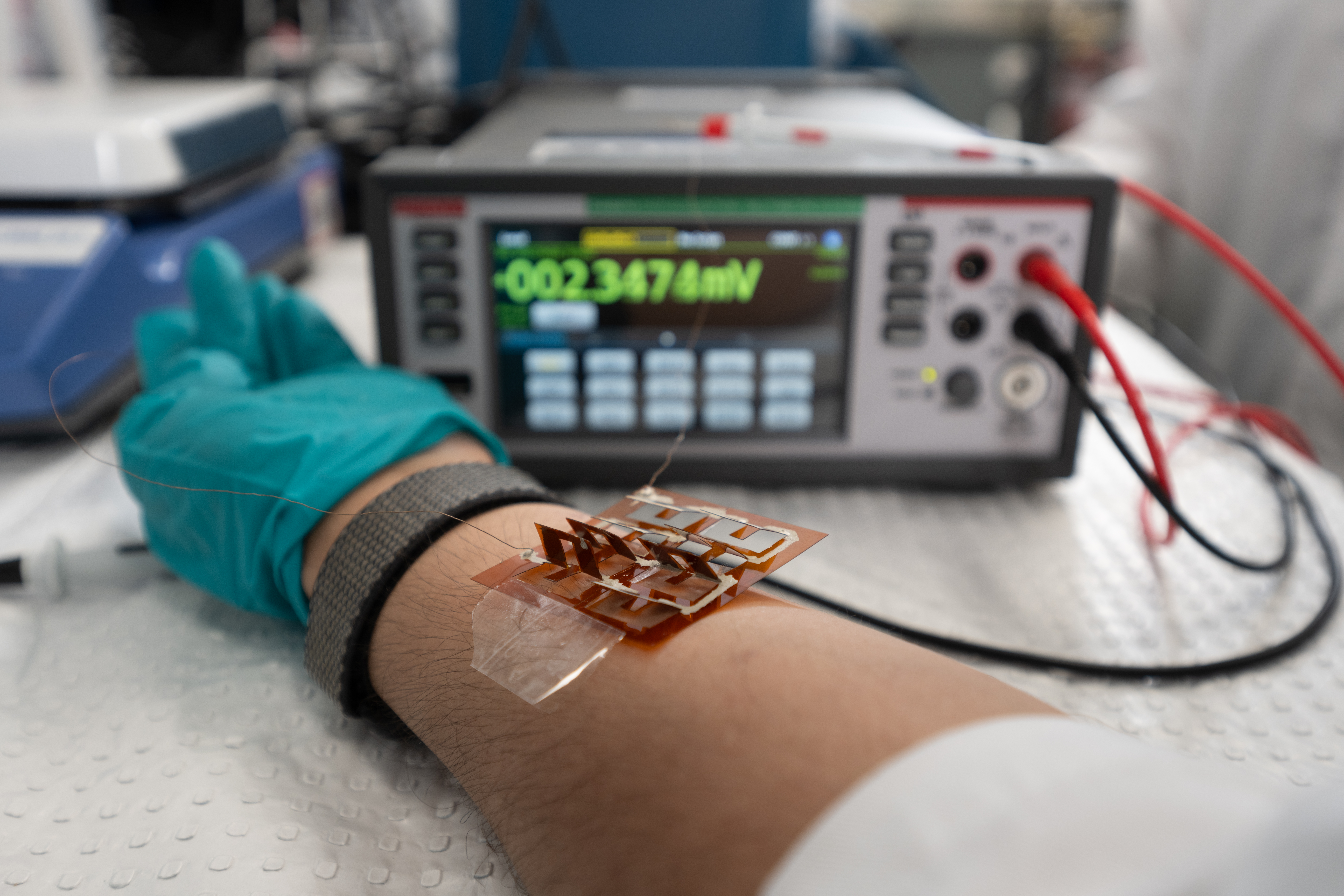 Prototype device developed by QUT researchers which uses body heat to generate power. Credit: QUT