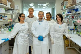 McDevitt Lab staff at the Doherty Institute