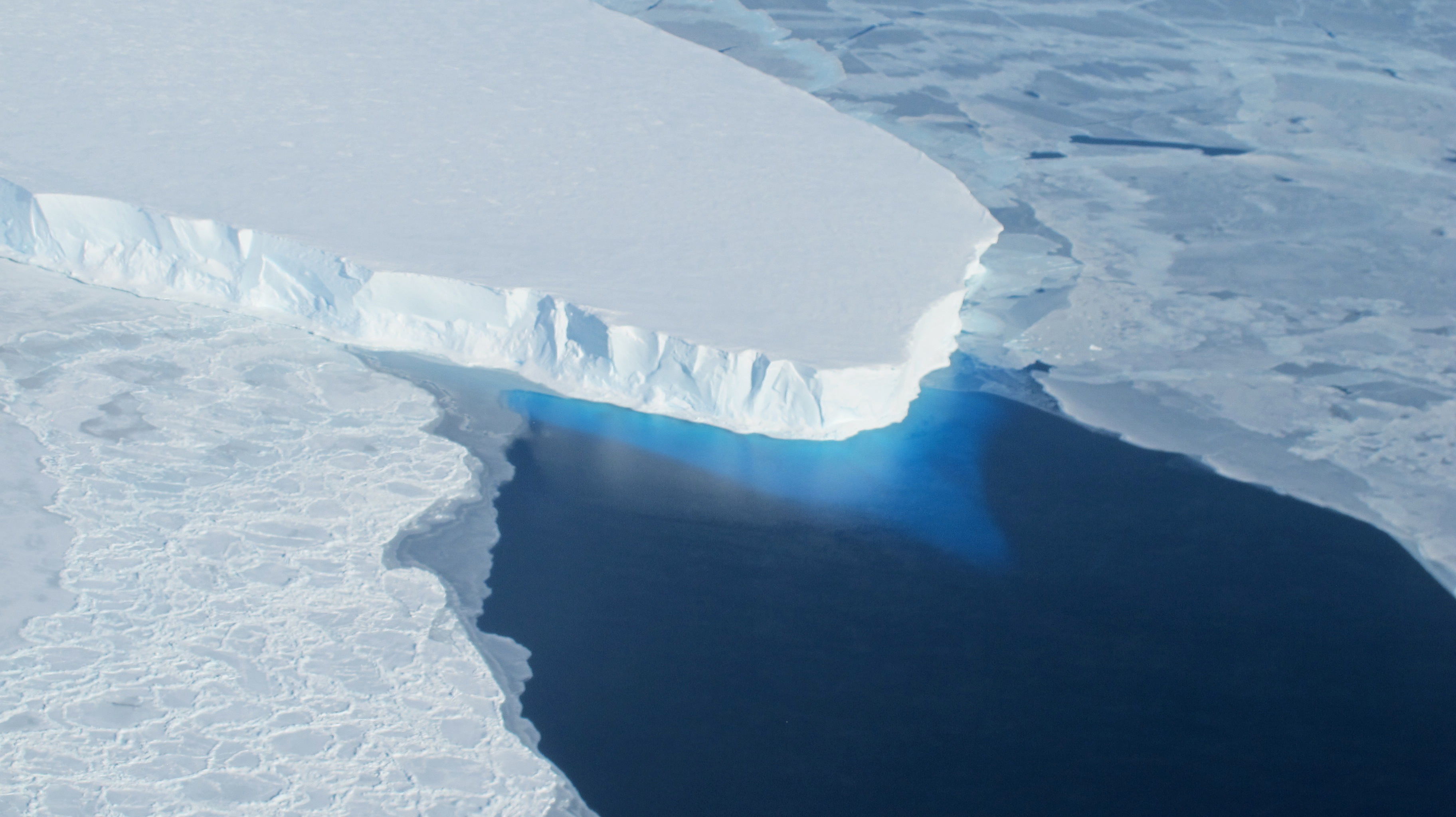Thwaites Glacier - NASA, via Wikimedia Commons