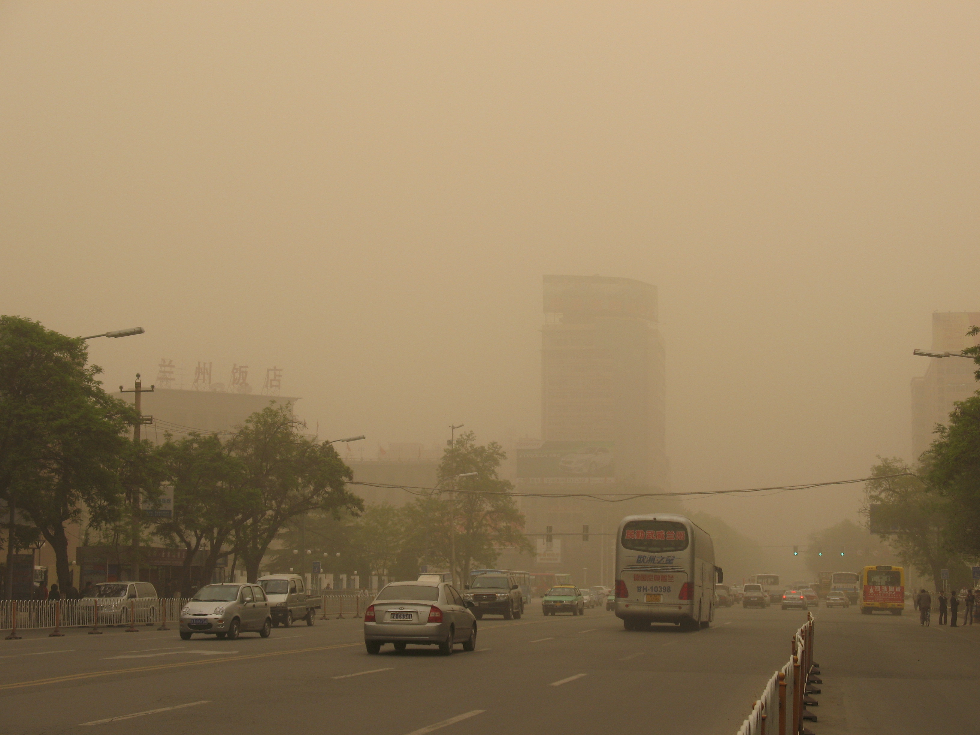 Dust storm Asia Credit: Xuegang Mao (distributed via imaggeo.egu.eu)