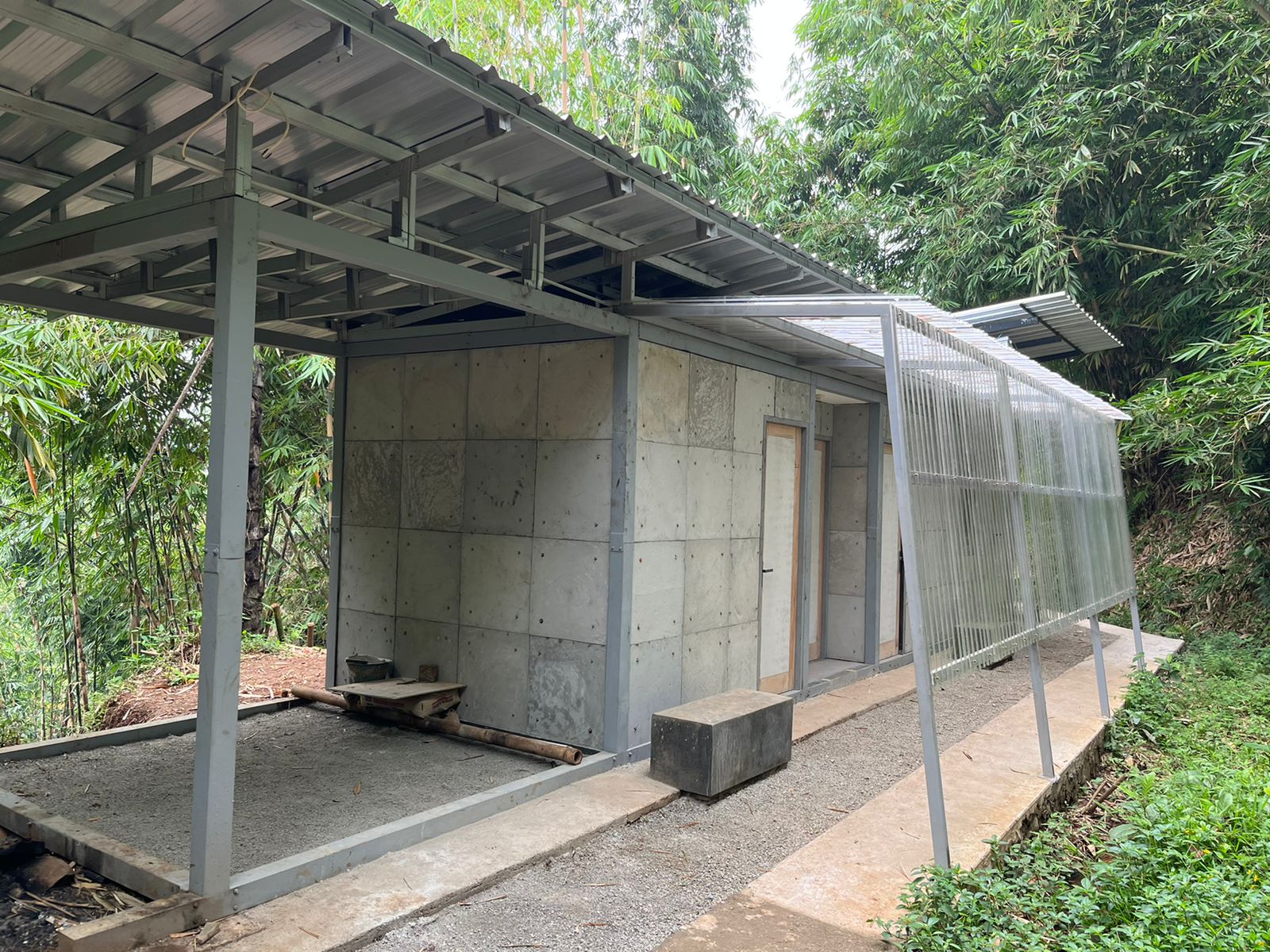 Front elevation of housing prototype. Credit : Muhammad Arief Irfan.