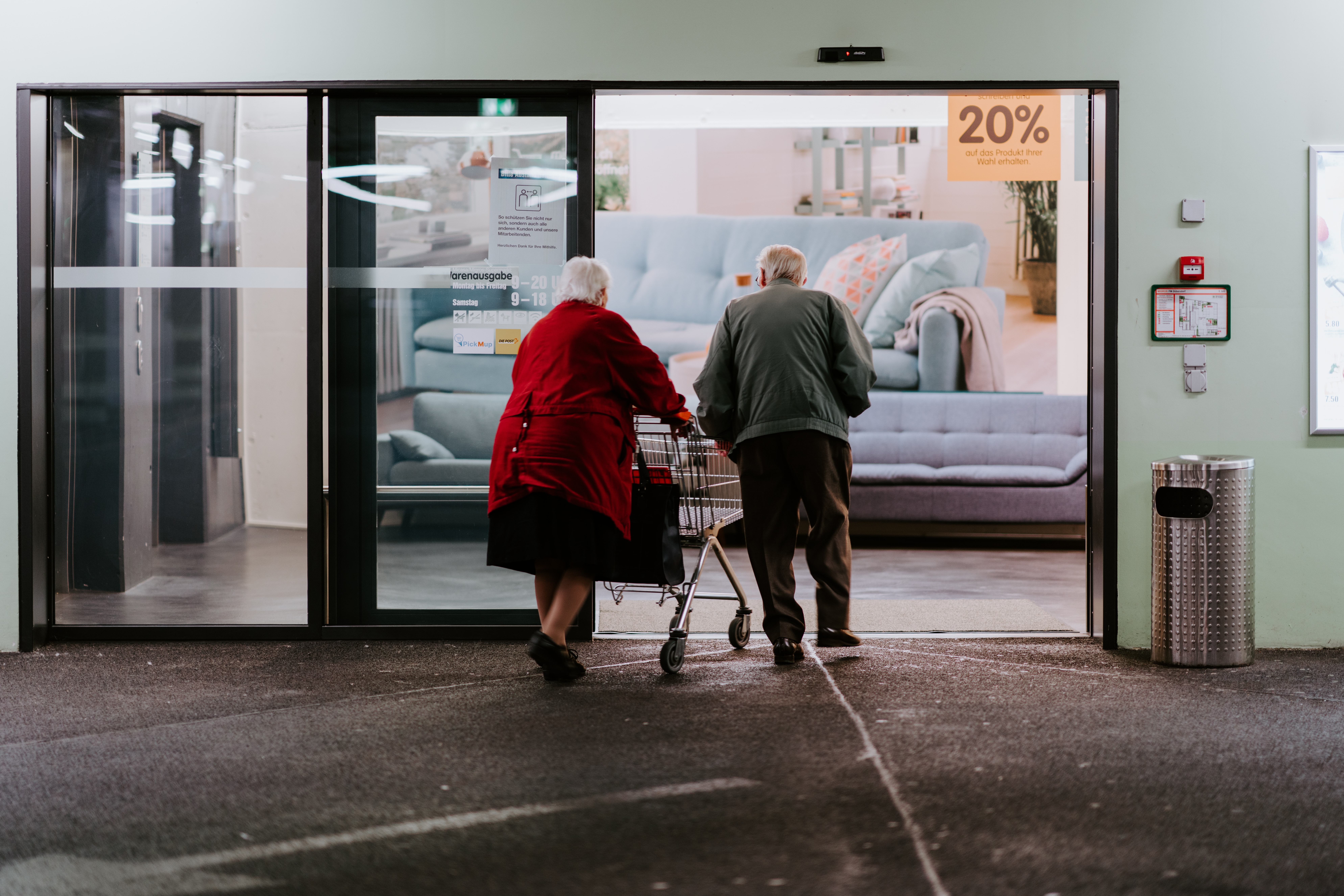 Photo by Claudio Schwarz on Unsplash