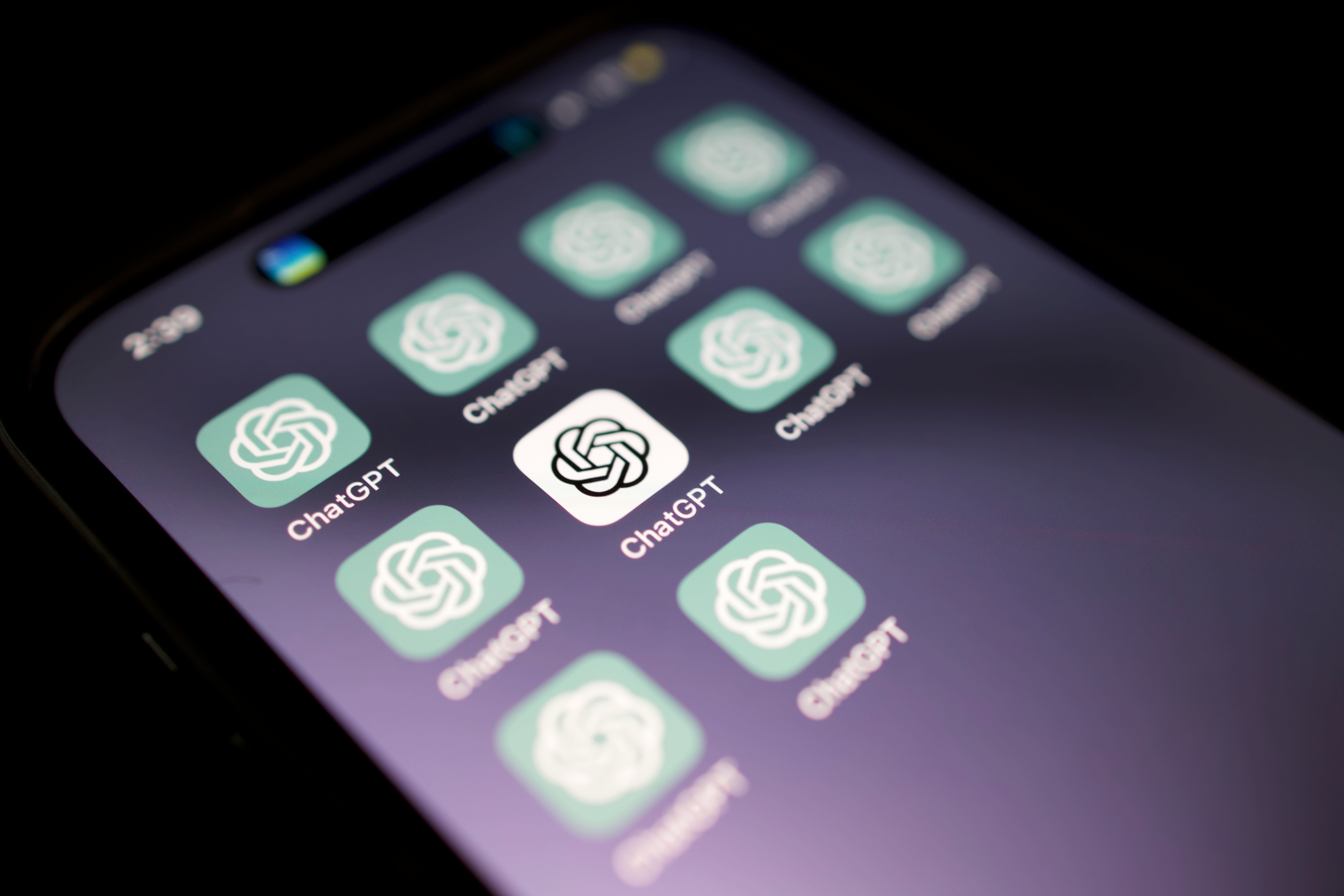 Photo by Solen Feyissa on Unsplash