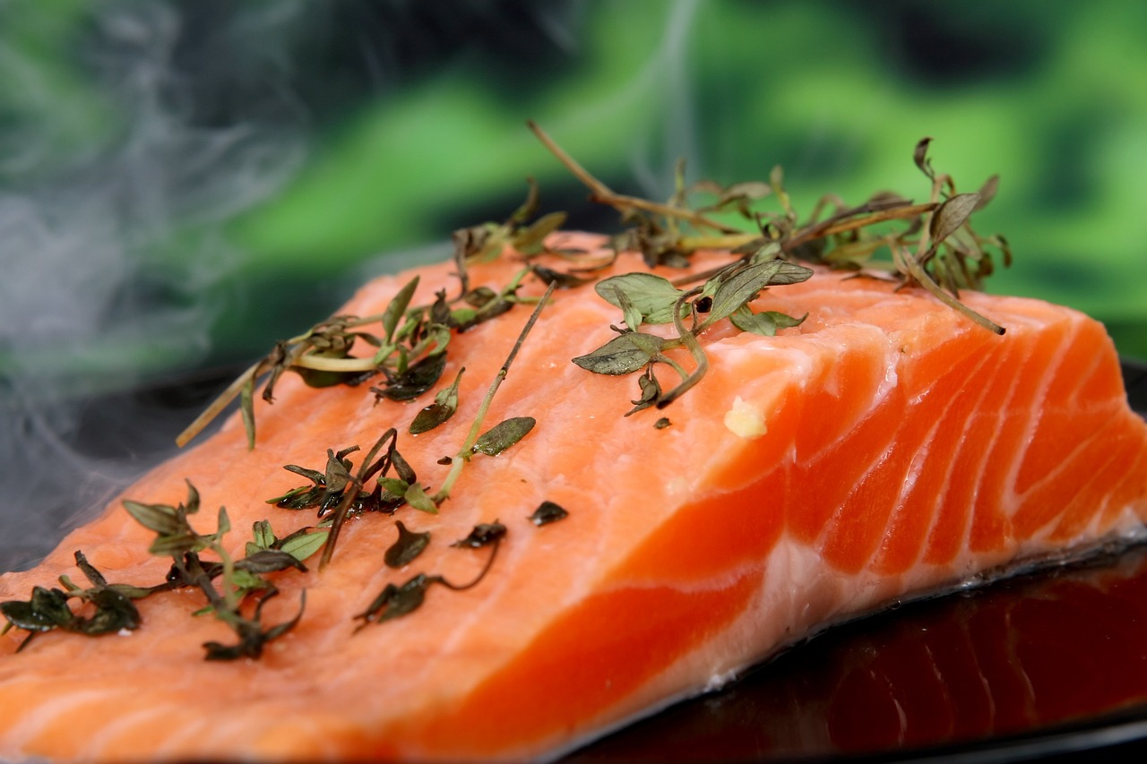 CC-0. https://pixabay.com/photos/salmon-herbs-food-dish-fish-meat-1238248/