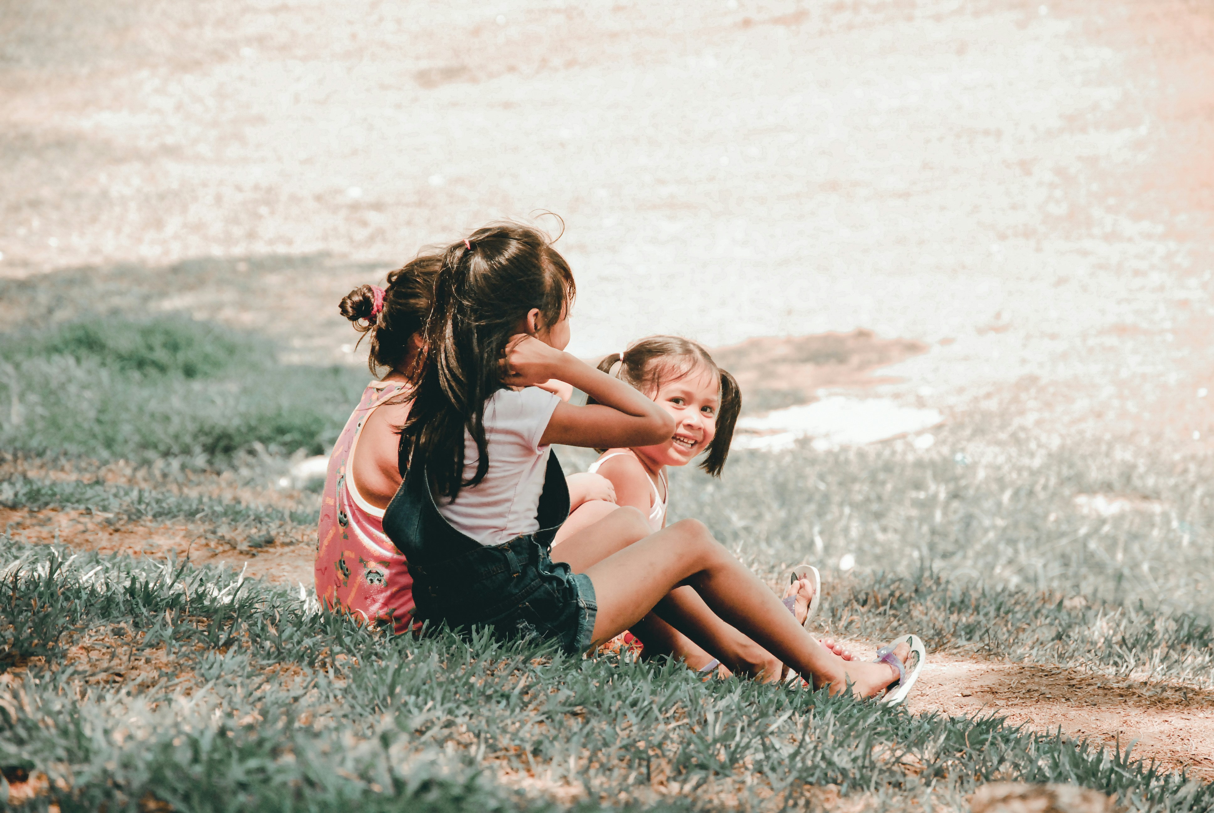 Image by Charlein Gracia via UnSplash