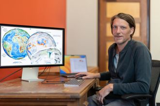 Dr Tristan Salles, School of Geosciences, The University of Sydney