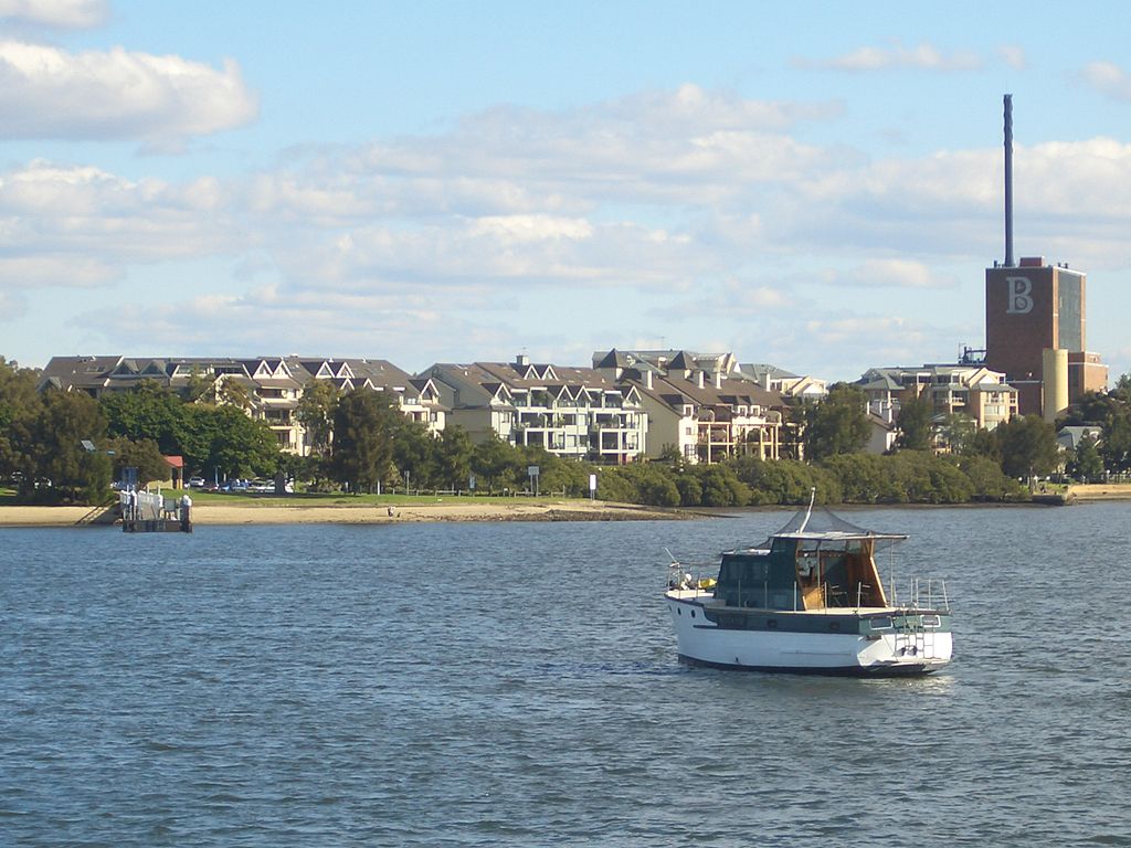Concord_Canada_Bay By I, J Bar, CC BY 2.5