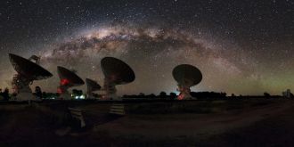 The Milky Way above CSIRO’s Australia Telescope Compact Array