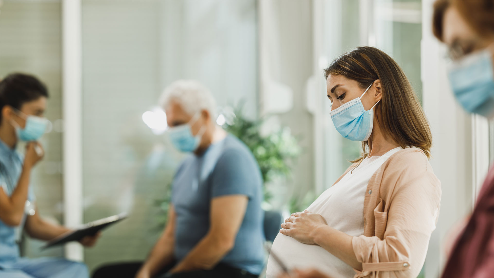 The researchers involved in the study argue more support is urgently needed for pregnant people’s mental health as part of standard pregnancy care. Photo: Shutterstock/ MilanMarkovic78