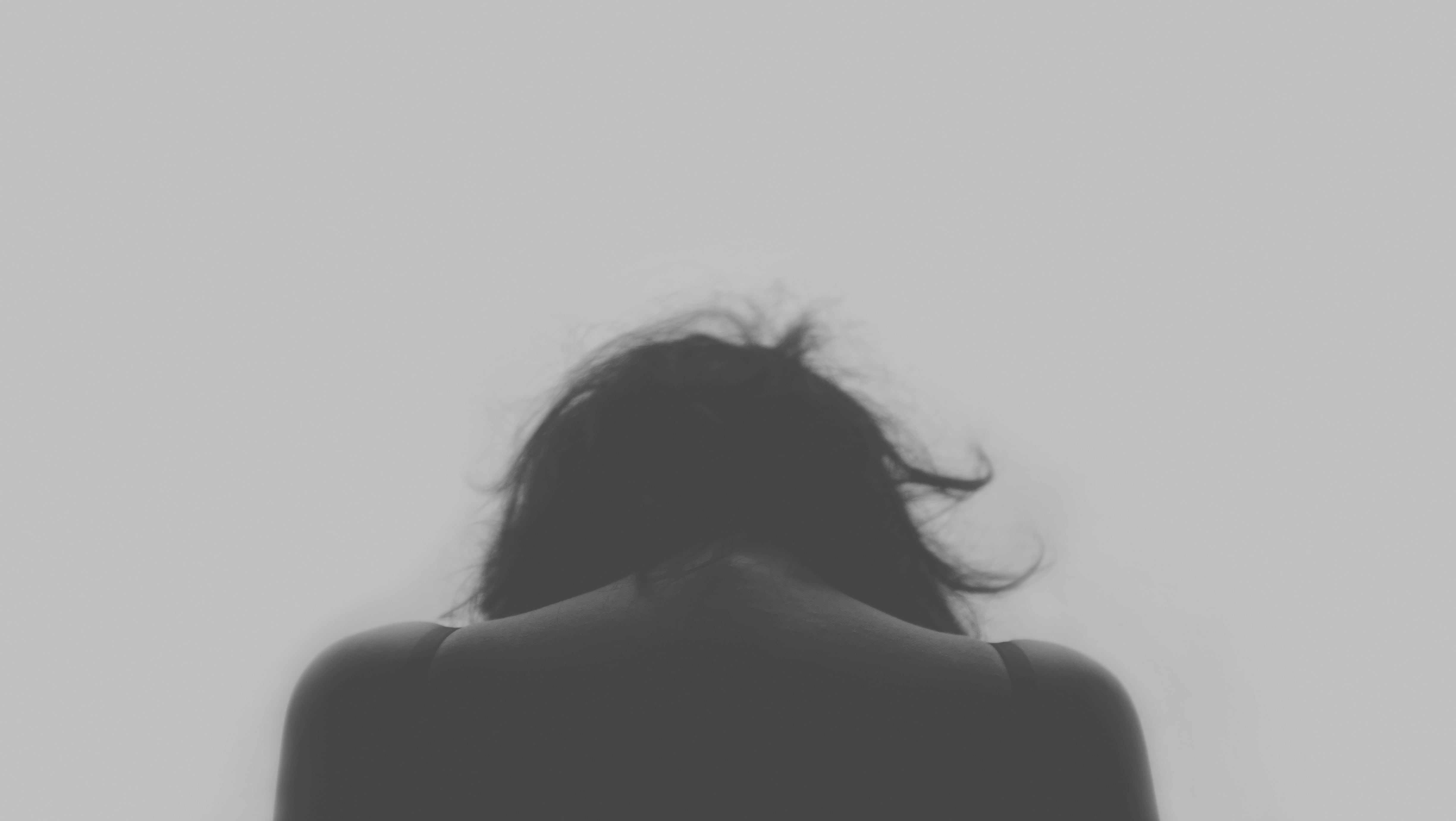 CC-0. https://www.pickpik.com/sad-depressed-depression-sadness-young-person-354