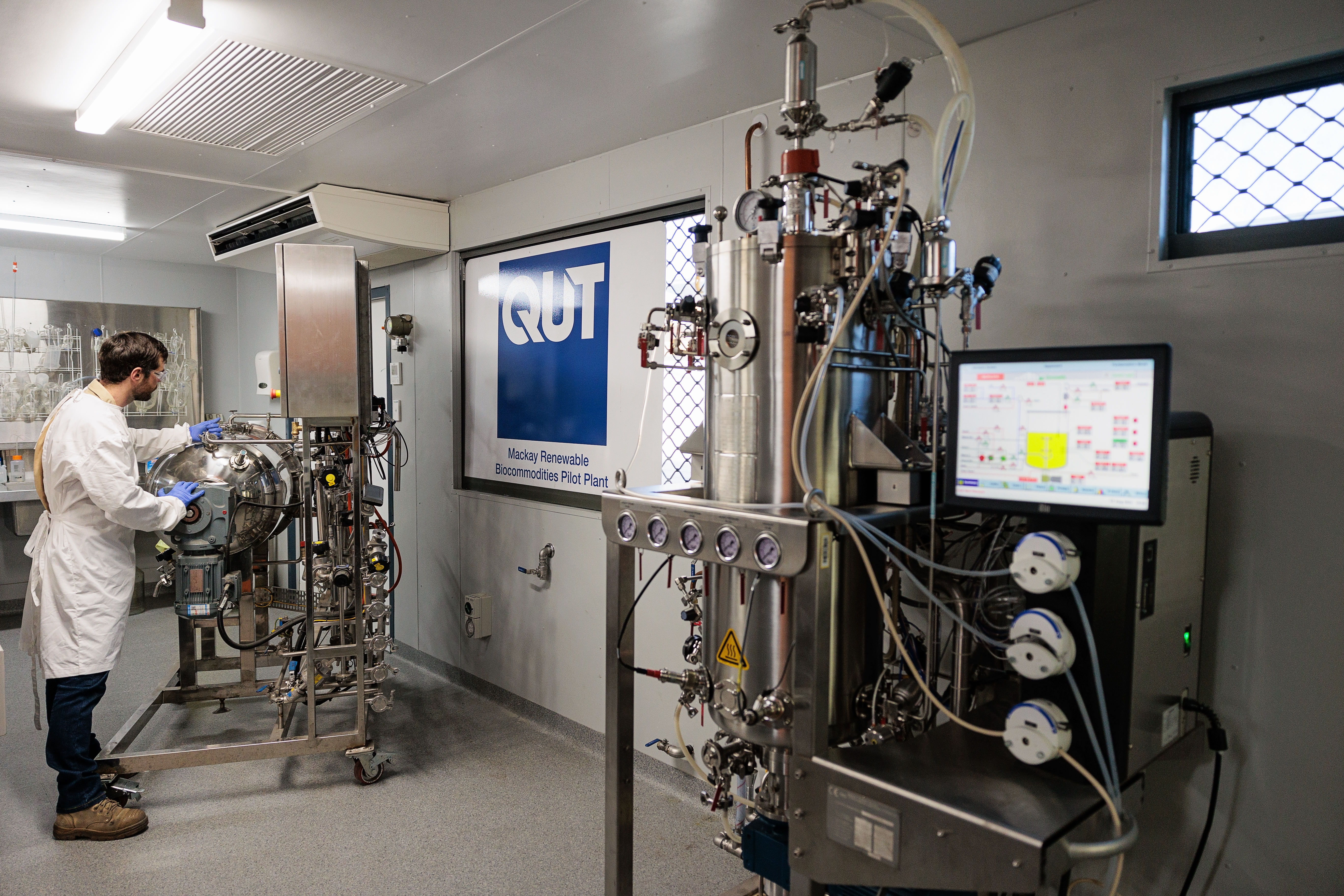 QUT Mackay Renewable Biocommodities Pilot Plant  