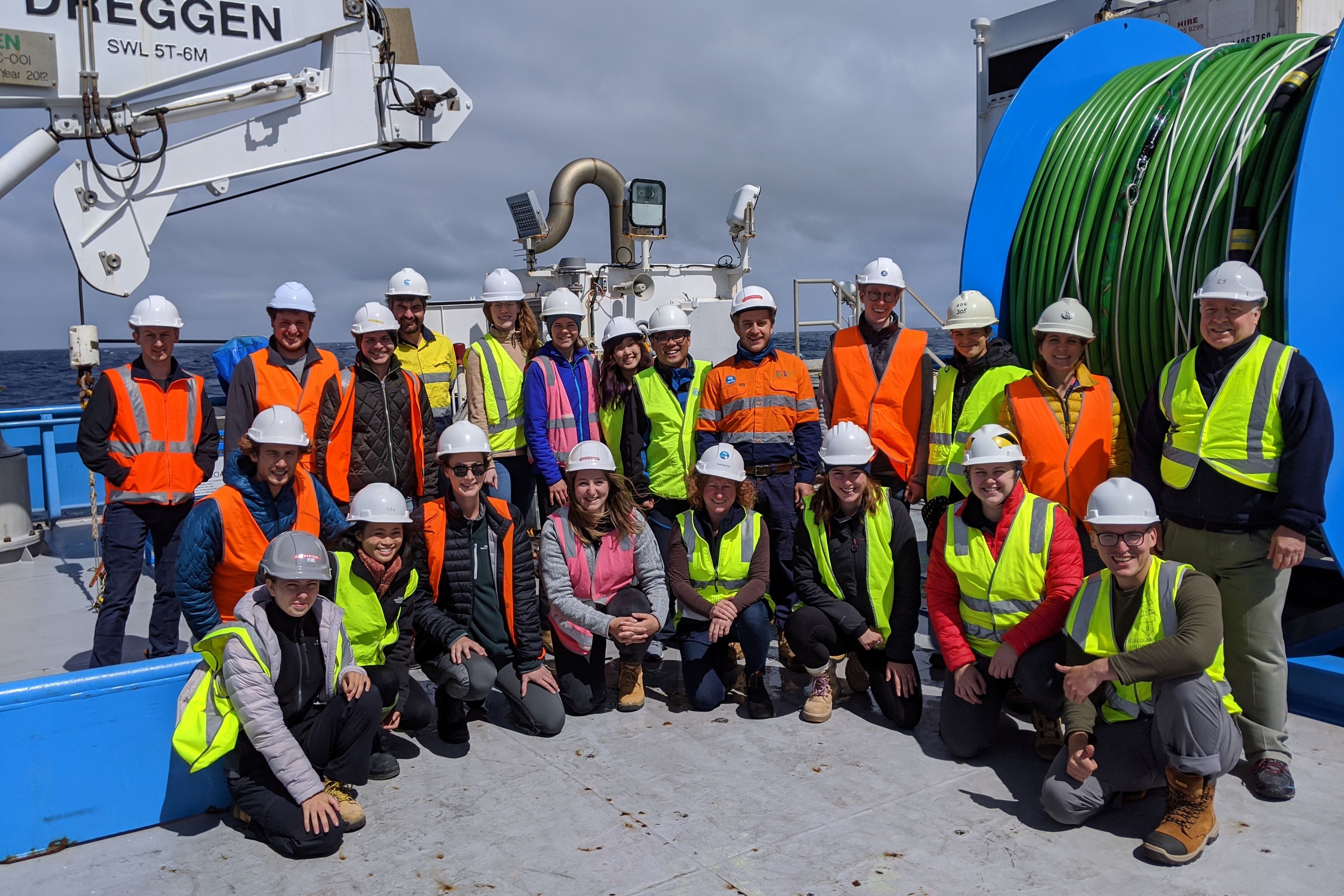 The international science team on the voyage. Image David Dieckfoss.