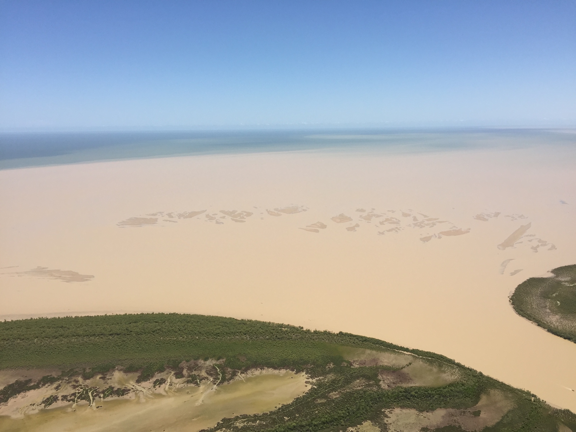 Floodplume of sediment and nutrients into the Gulf of Carpentaria
