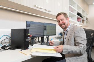 Associate Professor Andrew Vakulin 