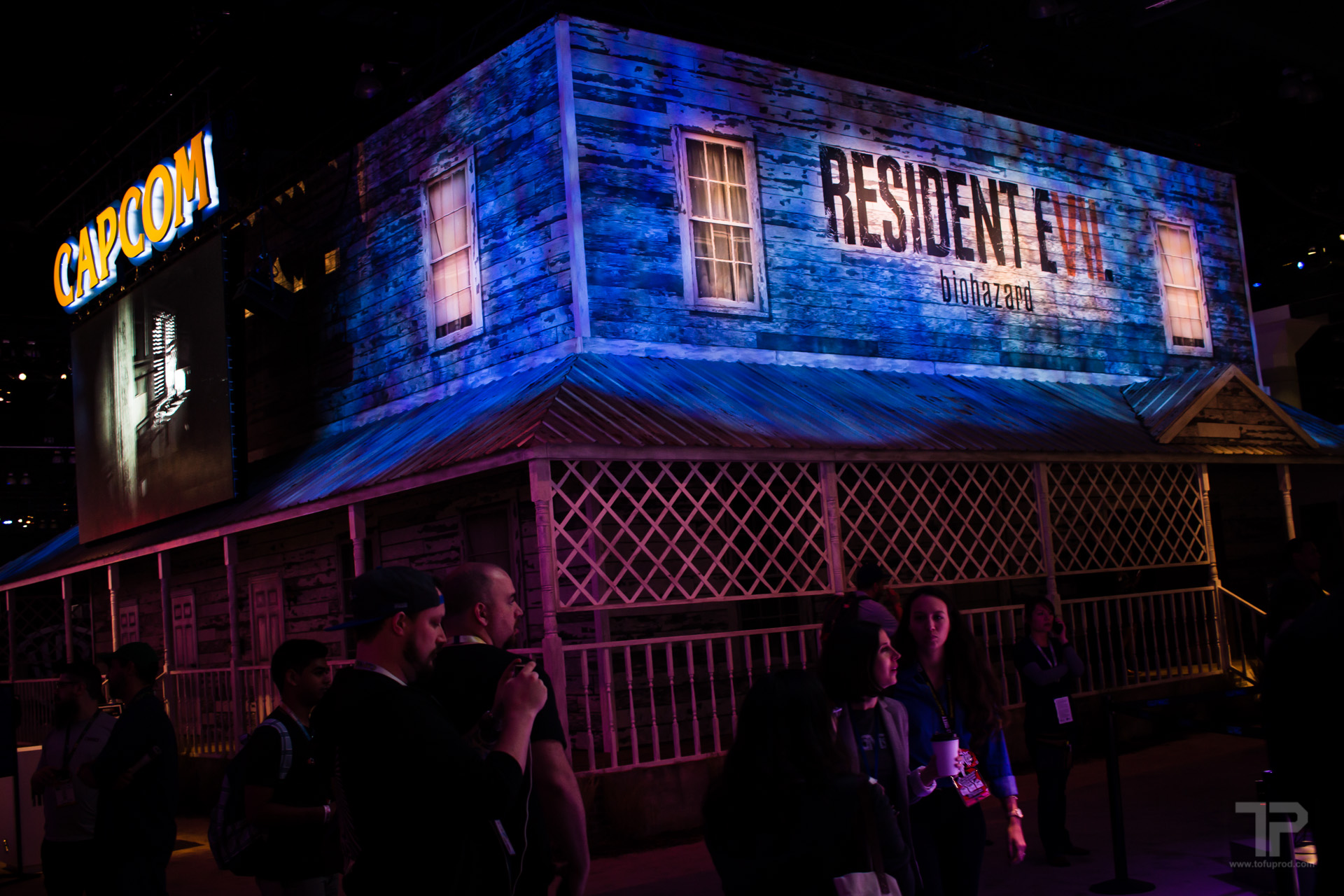 tofuprod, CC BY-SA 2.0 <https://creativecommons.org/licenses/by-sa/2.0>, via Wikimedia Commons