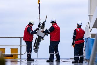 Launching a BGC Argo aboard CSIRO RV Investigator
